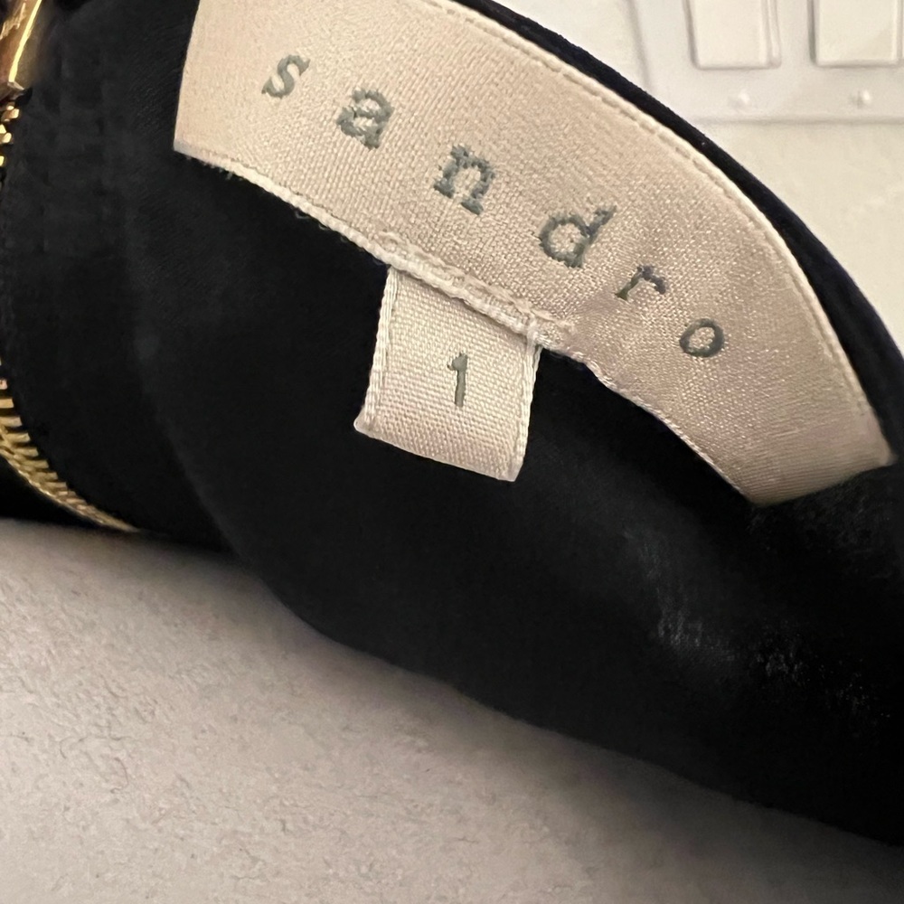 Sandro Small navy 3/4 puff sleeve SILK and velvet Blouse $395 - Picture 9 of 10